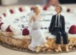 What is a mini wedding cake?